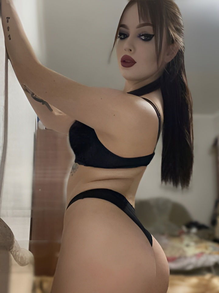 Галина привлекальеная девушка из Нефтеюганска цена от 10000 руб