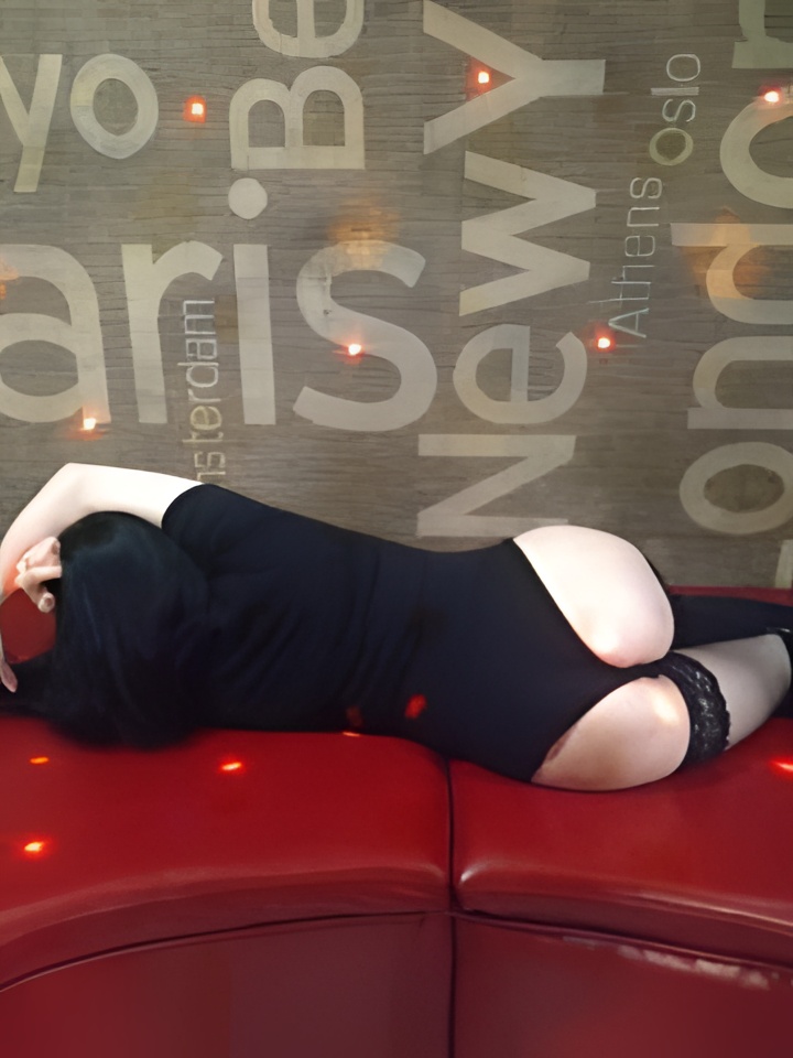 Индивидуалка Ивона, доступна для личного знакомства от 3000 руб