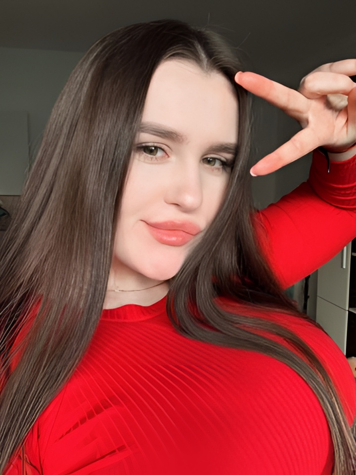 Лилия привлекальеная девушка из Нефтеюганска цена от 5000 руб