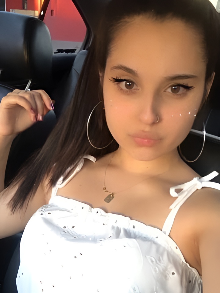 Жоржина привлекальеная девушка из Нефтеюганска цена от 2000 руб