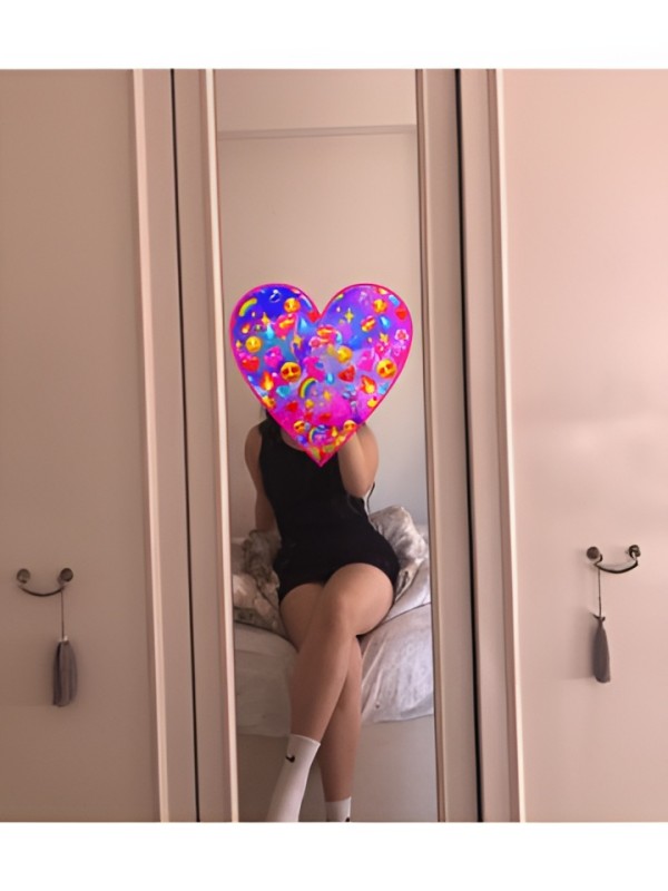 Любовь привлекательная девушка из Нефтеюганска цена от 5000 руб