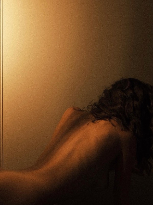 Таисия привлекательная девушка из Нефтеюганска цена от 7000 руб